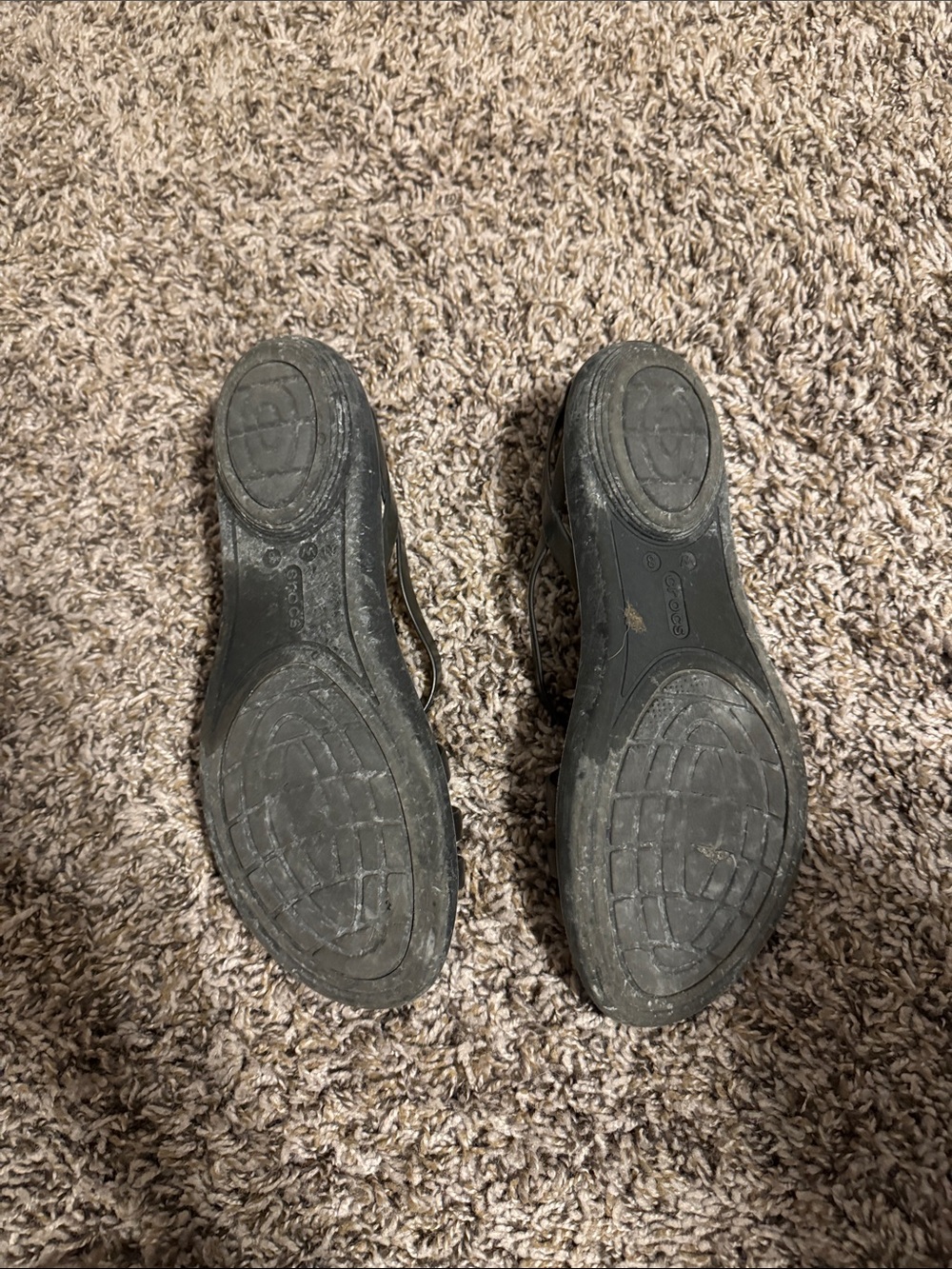 Black Strappy size 8 Croc Women's Sandals - Picture 4 of 5